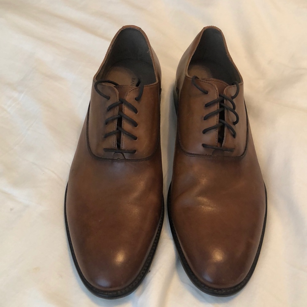 Saddle oxford